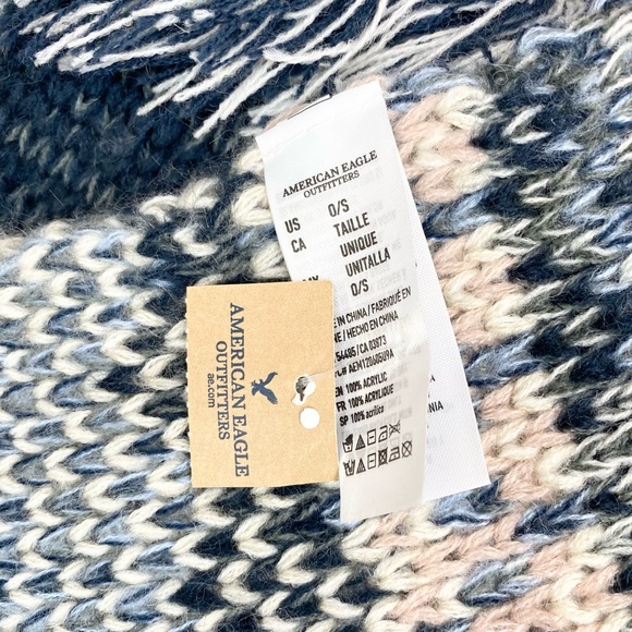 NWT American Eagle Fringed Knit Scarf - Picture 4 of 10